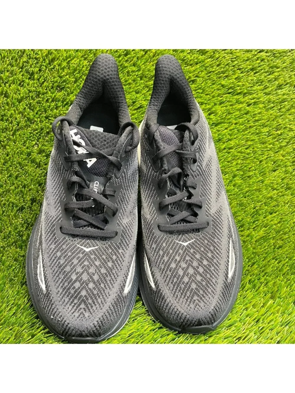 Hoka One One Clifton 9 Womens Size 9D Black Athletic Running Shoes Sneakers